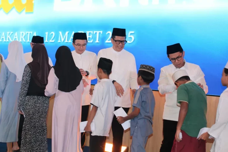 Buka Puasa Bersama Jadi...