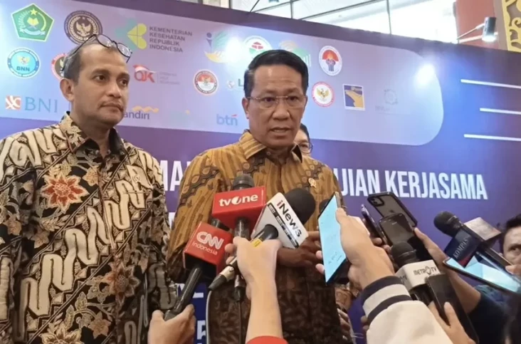 Menteri Hukum Tegaskan...
