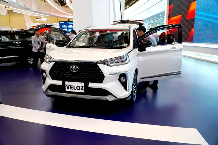Veloz Hybrid Siap Meluncur,...