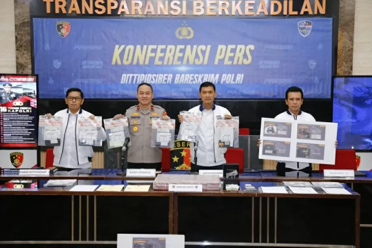 90 Orang Jadi Korban...