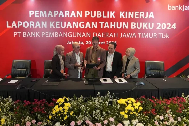 Bank Jatim Catatkan...
