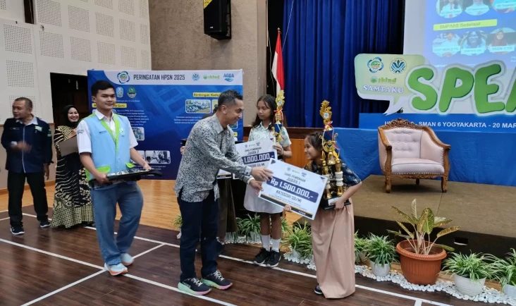 Sekolah Adiwiyata Didorong...