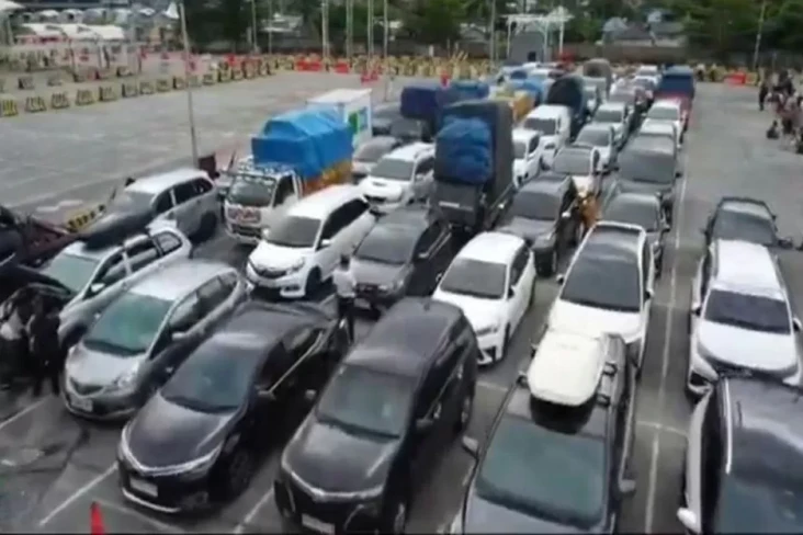 Pemudik Mulai Memadati...