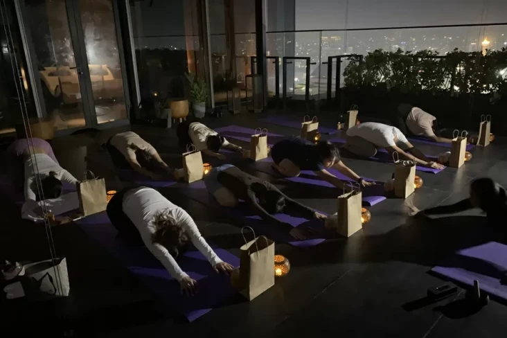 Sensasi Yoga Ditemani...