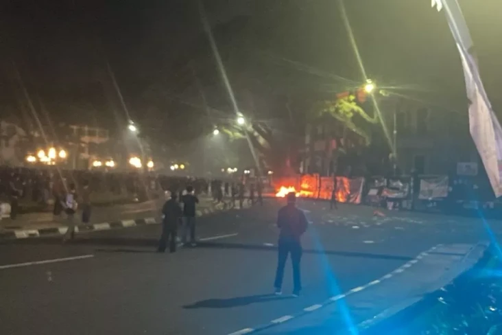 Demo Tolak UU TNI di...