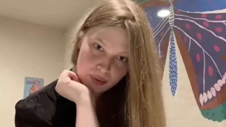4 Alasan Anak Elon Musk...