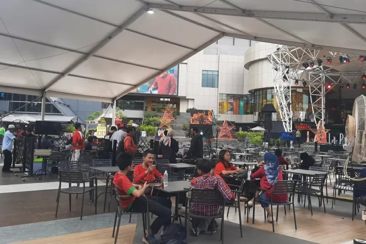 RCTI+ Gelar Nobar Timnas...