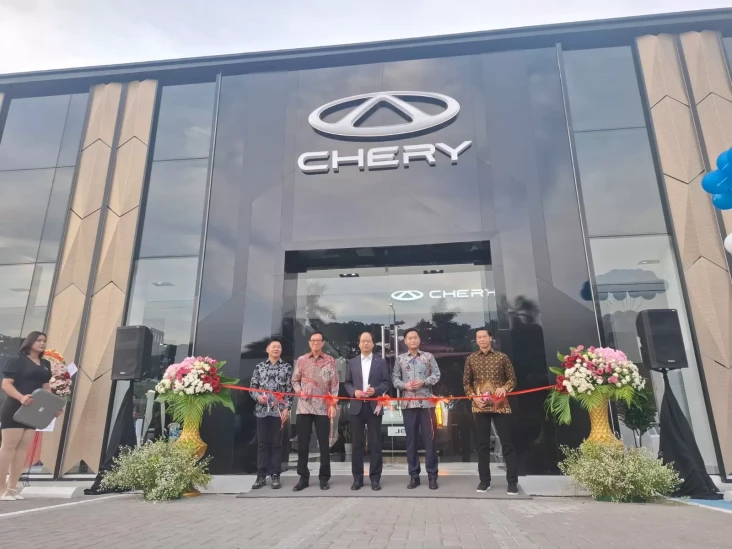 Chery Bikin Dealer Rasa...