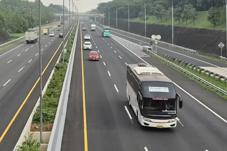 Arus Mudik di Tol Cipali...
