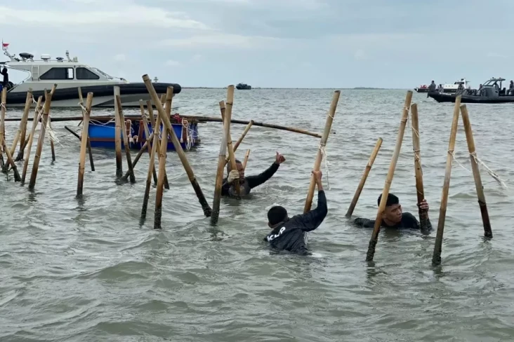 Kejagung Kembalikan...