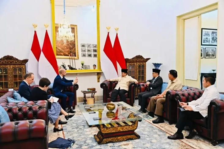 Prabowo dan Menlu Prancis...