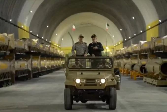 Iran Luncurkan Kota...