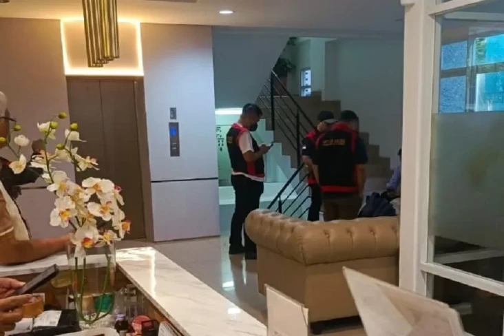 Kejati Geledah Kantor...