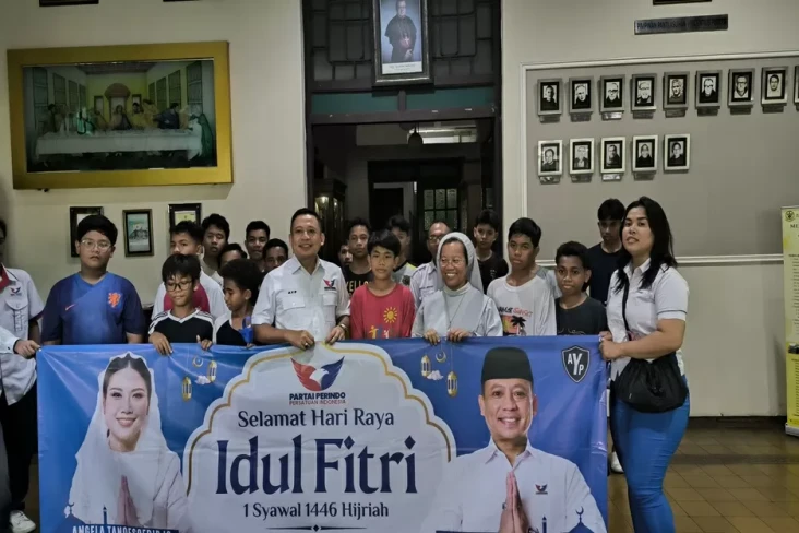 Pengurus Panti Asuhan...