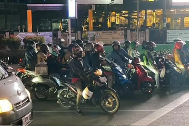 Jalur Arteri Kalimalang...