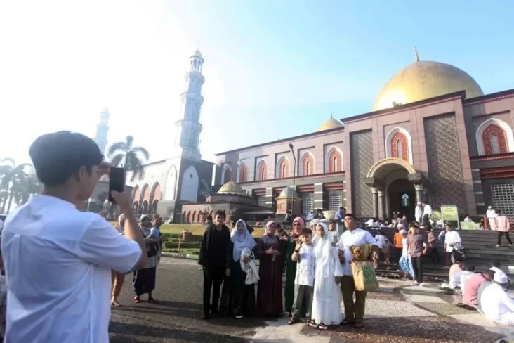 Tradisi Unik Lebaran...