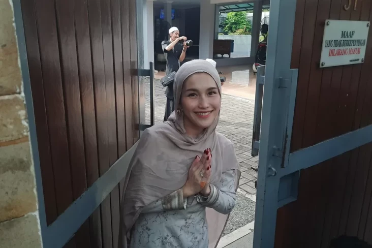Lebaran 2025, Ayu Ting...