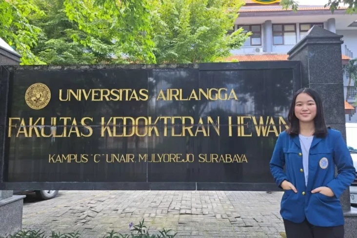 FKH Unair Masuk 100...