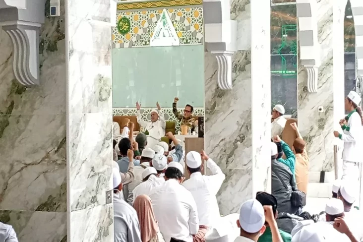 Habib Rizieq ke Wamenaker:...