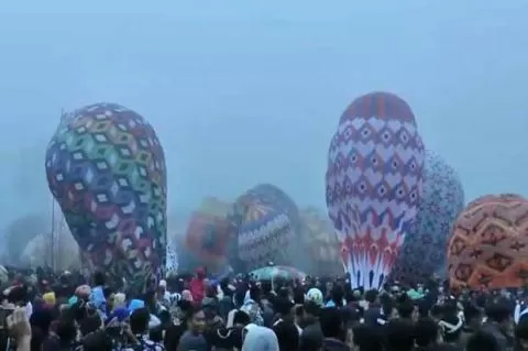 Festival Balon Udara...