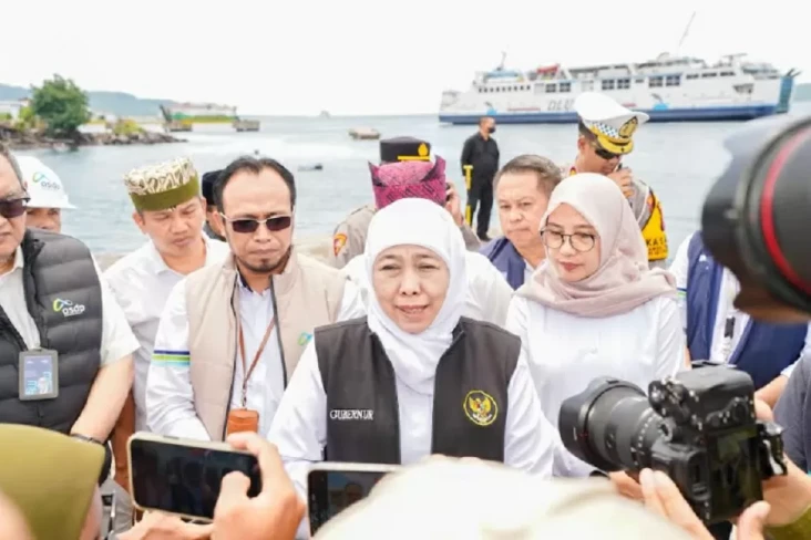 Kapal Cepat Banyuwangi-Denpasar...