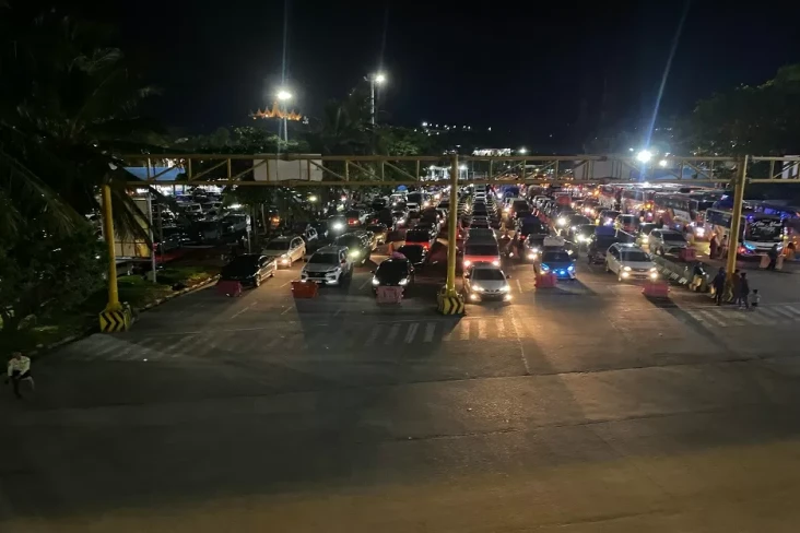 Puncak Arus Balik Lebaran,...