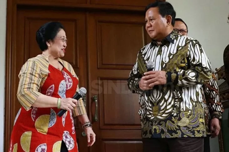 Pertemuan Prabowo dan...