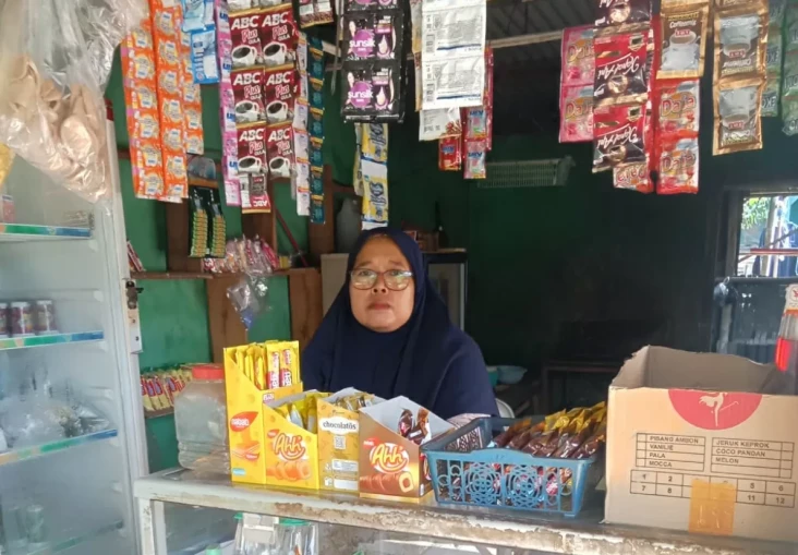 Kisah Suryani, Pedagang...