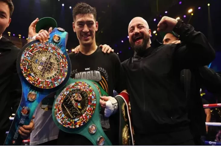 Dmitry Bivol Dipaksa...