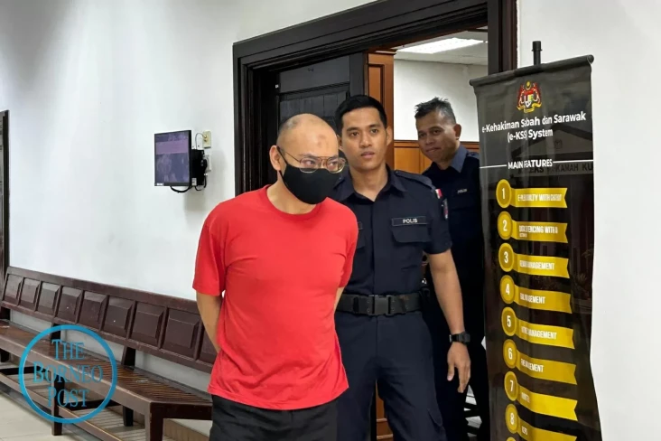 Mantan PNS Ini Dihukum...