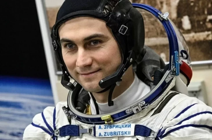 Siapa Aleksey Zubritsky?...