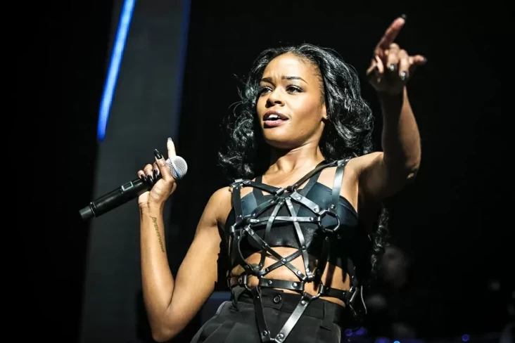 Azealia Banks Klarifikasi...