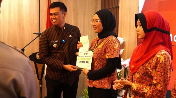 Pekerja SKT Sampoerna...