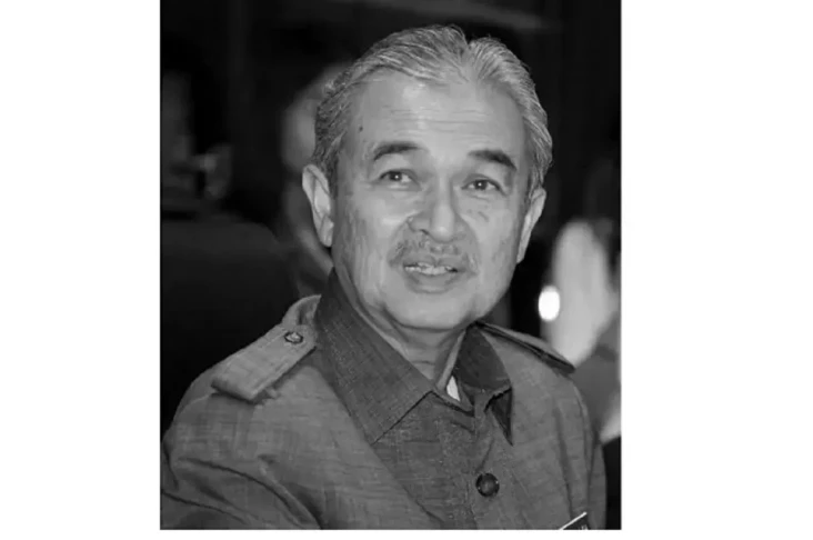 Mantan PM Malaysia Abdullah...