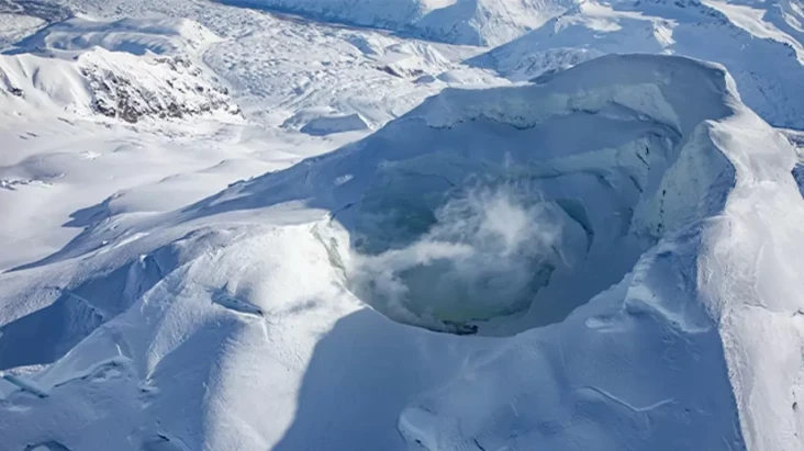 Gunung Berapi di Alaska...