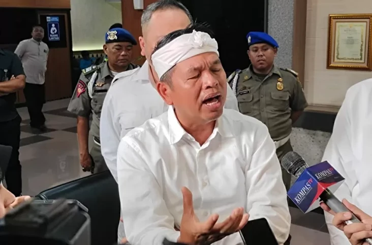 Dedi Mulyadi Larang...