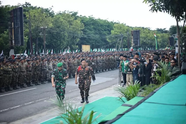 20.000 Banser Apel Bareng...