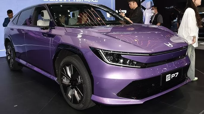 GAC Honda P7 Meluncur...