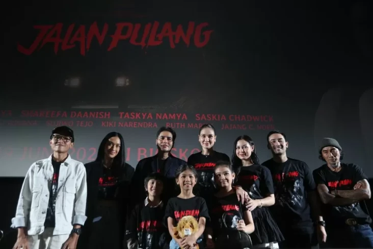 Misteri dan Teror di...