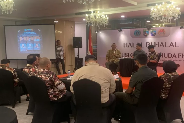TNI Lahir dari Rahim...