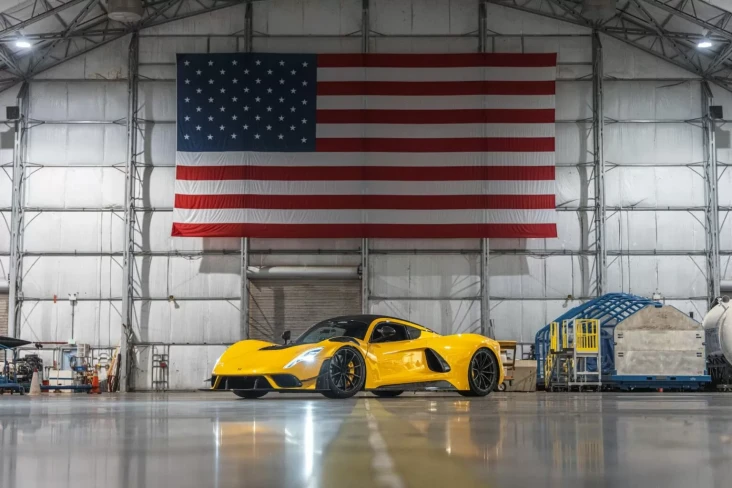 Hennessey Kenalkan Venom...