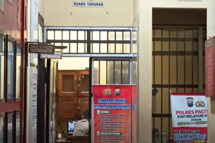 Bejat! Oknum Polisi...