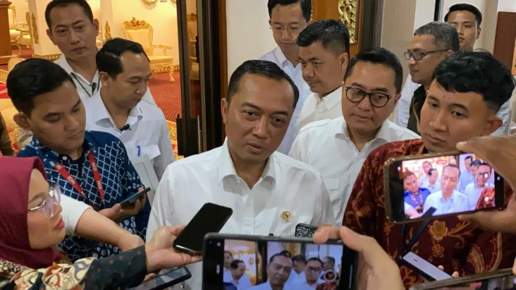 Mensesneg Ungkap Makna...