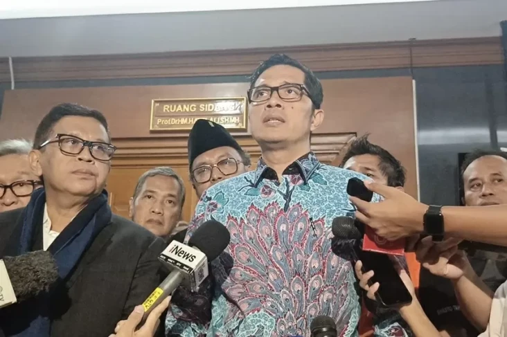 Eks Penyidik KPK Anggap...