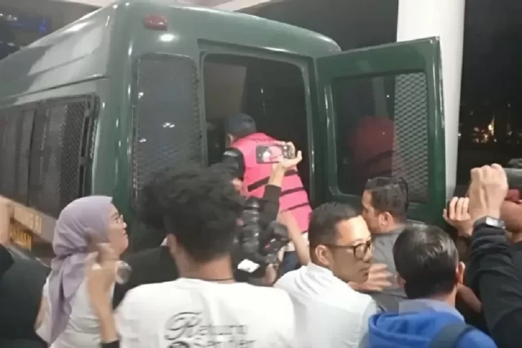 MAKI Minta Hakim dan...