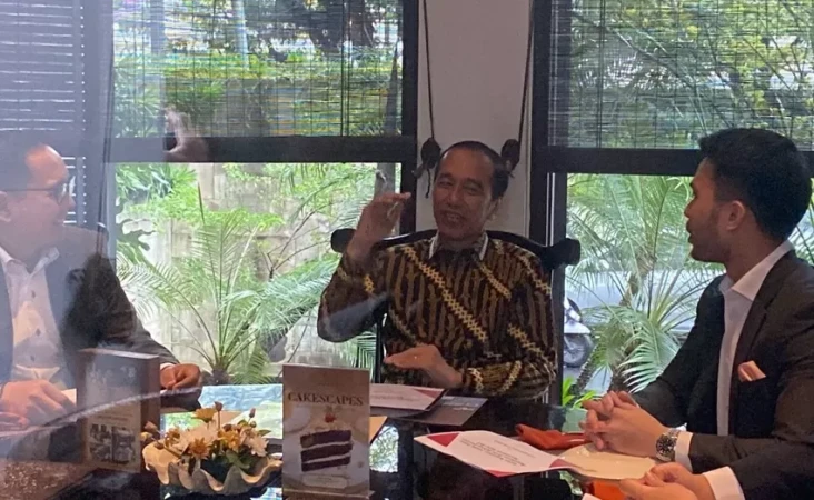 Pengacara Tunggu Perintah...