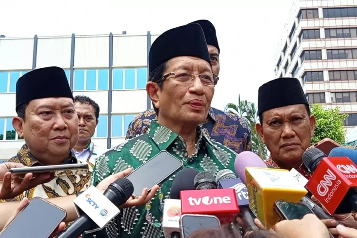 Menag Nasaruddin Terima...