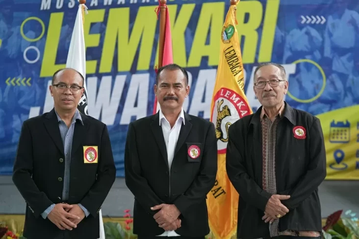 Dua Kejuaraan Nasional...