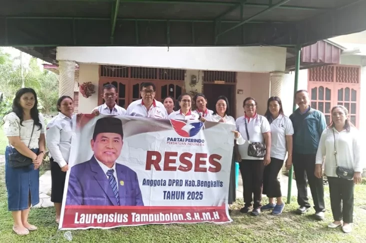 Gelar Reses, Legislator...