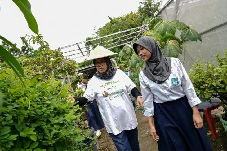 Maknai Hari Kartini,...